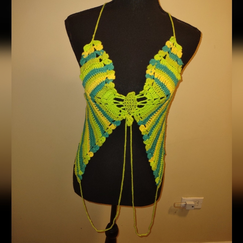 Butterfly Halter Top - Picture 16 of 16